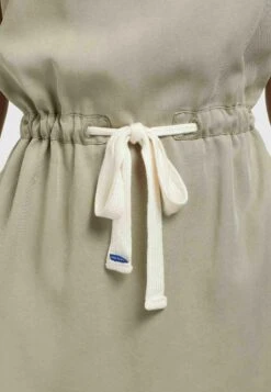 Khujo Hediye - Jurk - Oliv -Khujo Winkel 82b1ff27bdf2439fa37f1f5461c9cc79