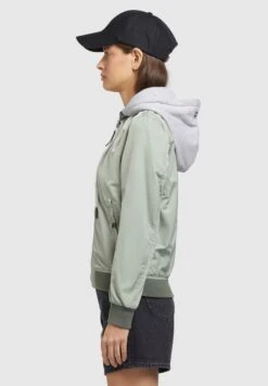 Khujo Persee - Lichte Jas - Blassgrün -Khujo Winkel 9160ef894b0d41e39540ed3c5d336424