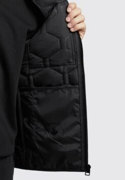 Khujo Liel - Bodywarmer - Schwarz -Khujo Winkel 93520ea7ab9c4ce687094013647b2221