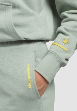 Khujo Mirabelle - Trainingsbroek - Mintgrün -Khujo Winkel ab350d2c71aa495993a7bf1eac67b33c