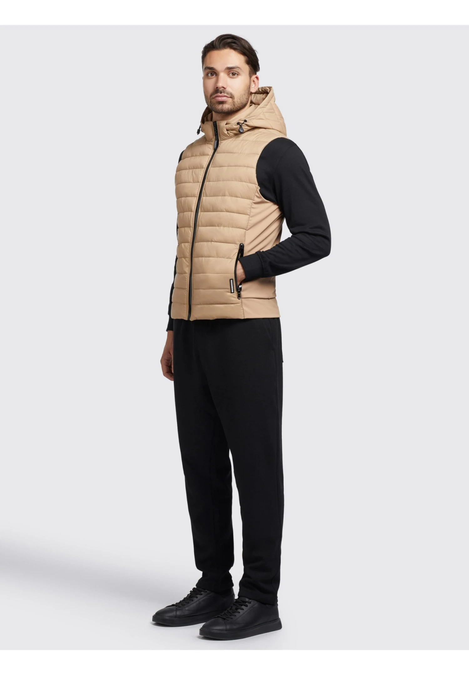 Khujo Wemo Matt - Bodywarmer - Beige 7 Khujo Wemo Matt - Bodywarmer - Beige - Afbeelding 7
