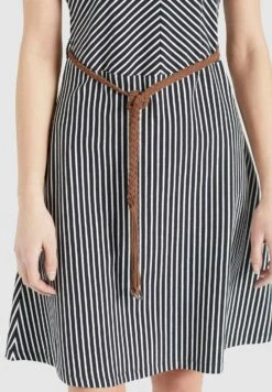 Khujo Leifa - Jurk - Dunkelblau-Weiß Gestreift 14 Khujo Leifa - Jurk - Dunkelblau-Weiß Gestreift -Khujo Winkel f13b10be080145fcb2edf6ef1d8218ff